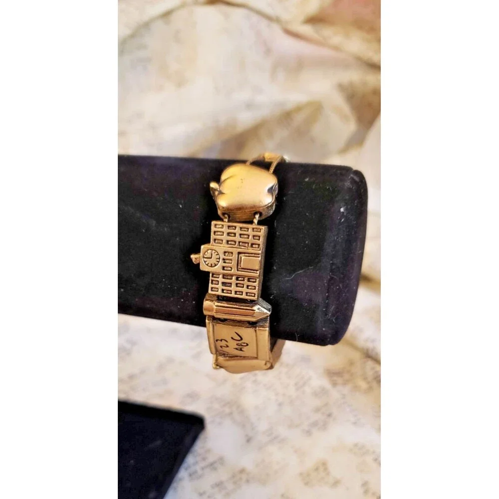 Whimsy, Classy Back to School Metal Charm Bracelet Apples, Schools, Pencils 7